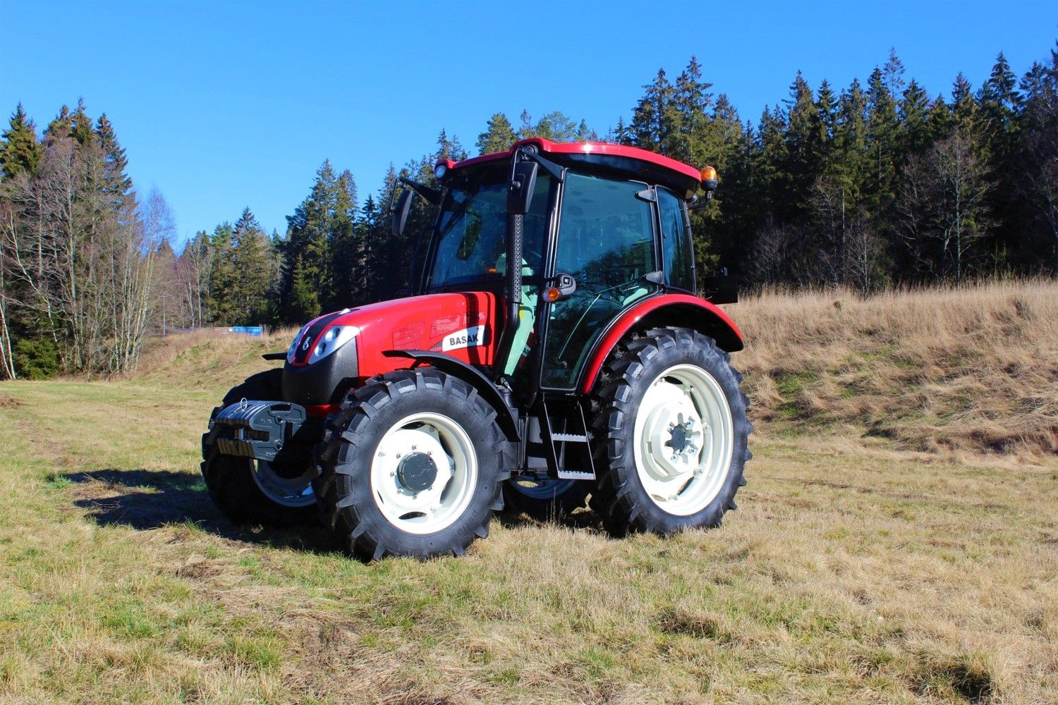Basak 2075 Plus - NykyrkaMaskiner.se - Traktorer (1)